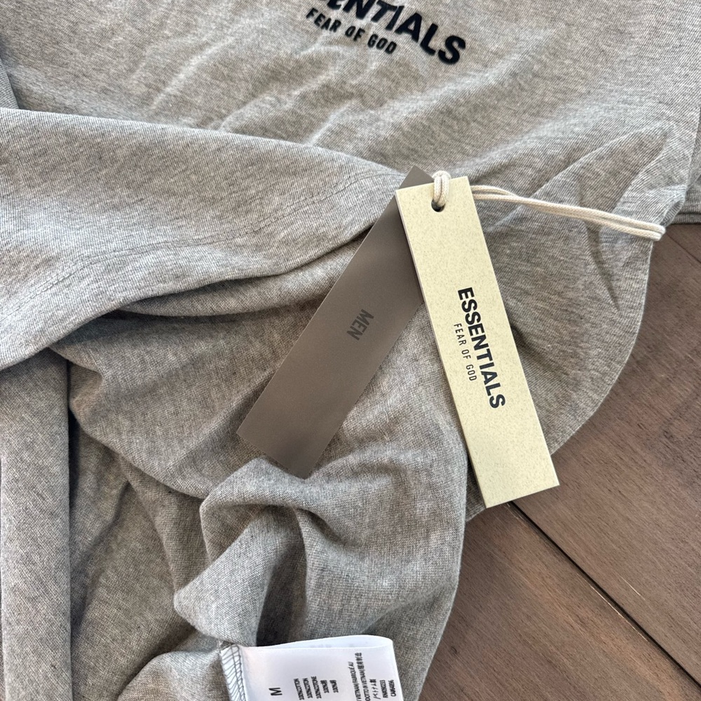 New Essentials Fear of God SS22 Dark Oatmeal Tee Sizes S, M, L - Picture 9 of 9